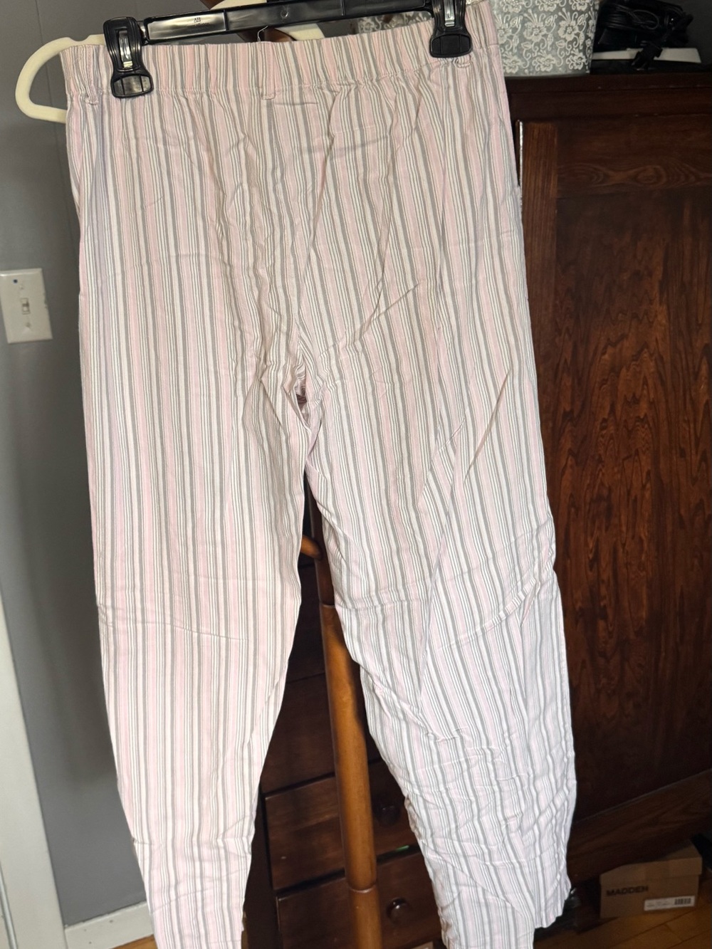🌸 La Vie en Rose Striped Pajama Lounge Pants — Size Medium - Picture 4 of 5